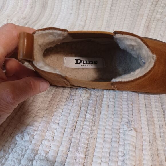 Sz 5.5 Dune London Leather Upper Chelsea Boots 1" Heel - Picture 6 of 7